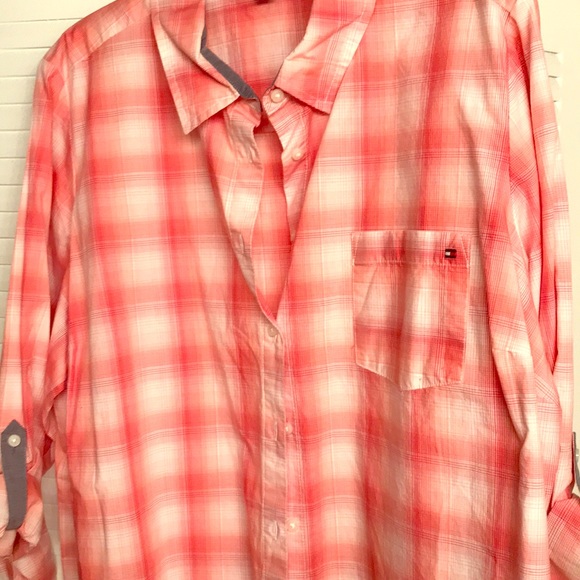 Tommy Hilfiger Tops - Tommy Hilfiger plaid shirt